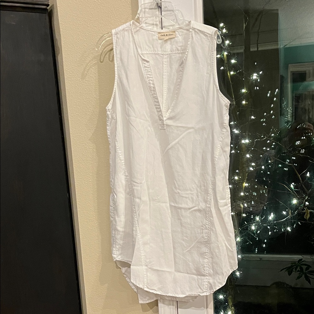 Cloth & Stone White Sleeveless Tunic